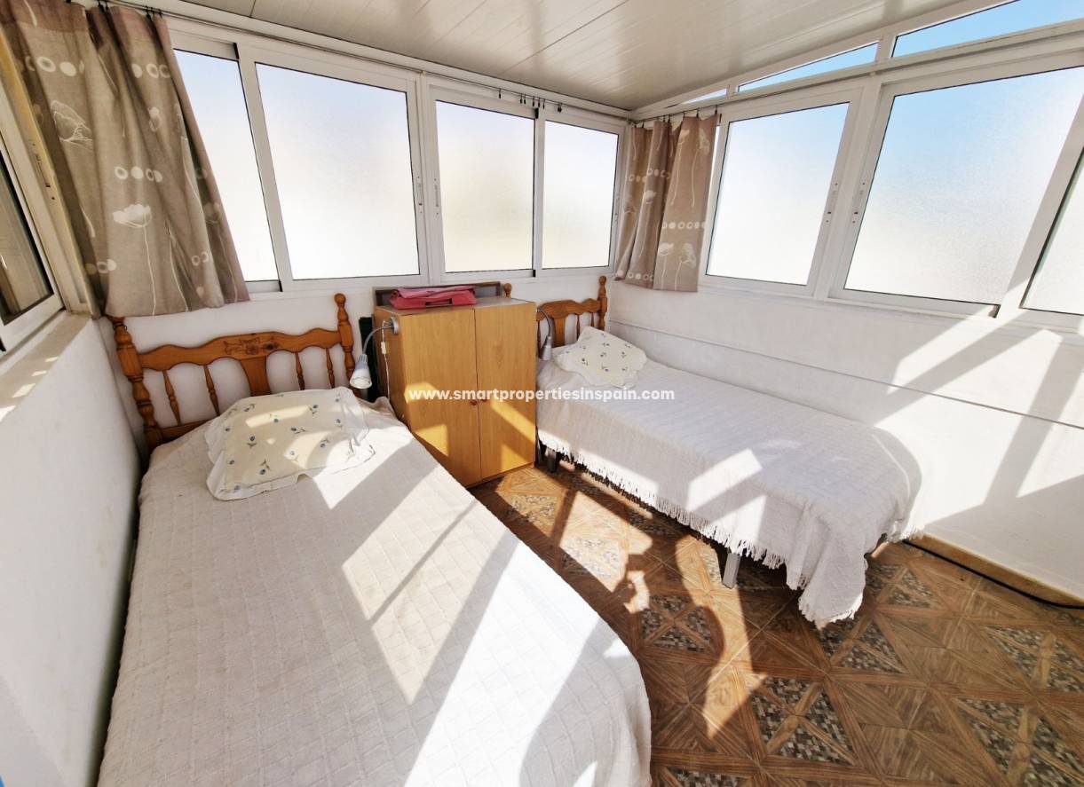 Wiederverkauf - Semi Detached Villa - La Marina - Urbanización La Marina
