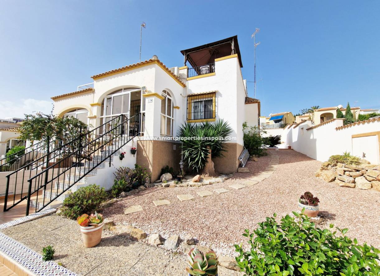 Wiederverkauf - Semi Detached Villa - La Marina - Urbanización La Marina