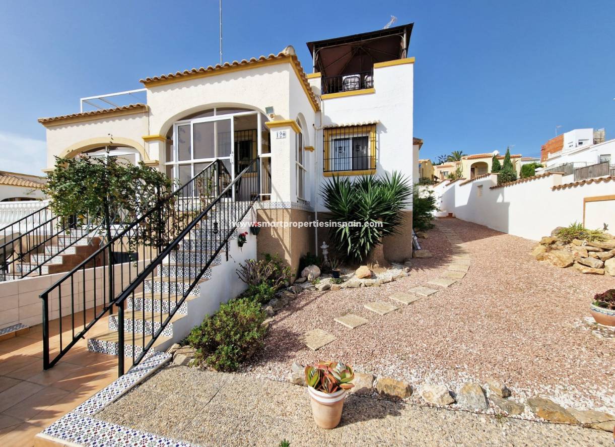 Wiederverkauf - Semi Detached Villa - La Marina - Urbanización La Marina