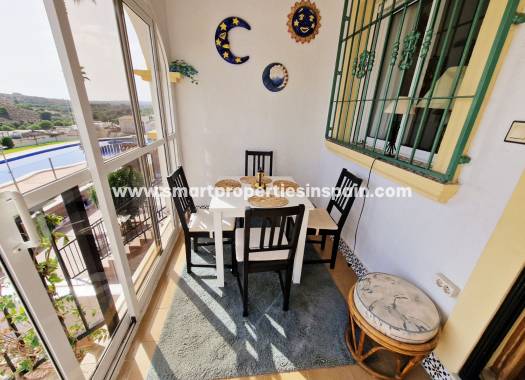 Wiederverkauf - Semi Detached Villa - La Marina - Urbanización La Marina