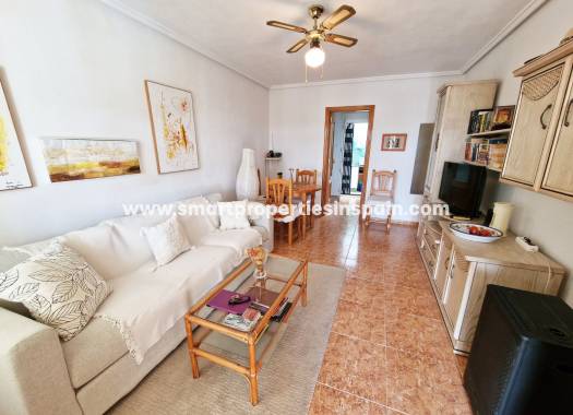 Wiederverkauf - Semi Detached Villa - La Marina - Urbanización La Marina