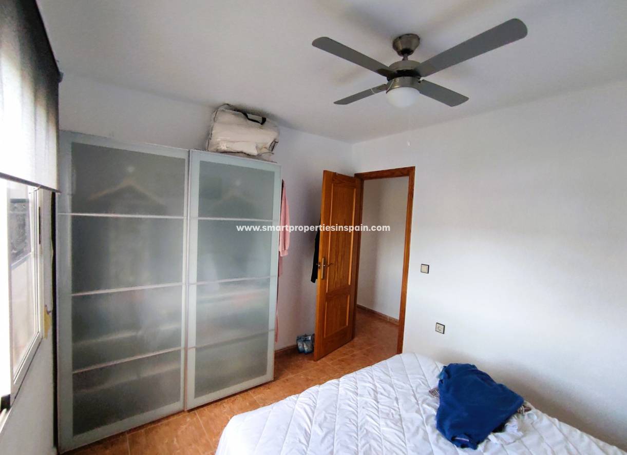 Wiederverkauf - Semi Detached Villa - La Marina - Urbanización La Marina