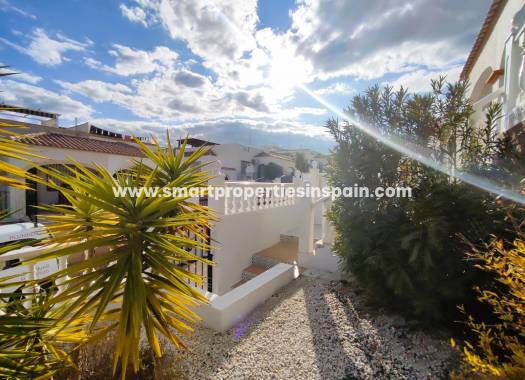 Wiederverkauf - Semi Detached Villa - La Marina - Urbanización La Marina