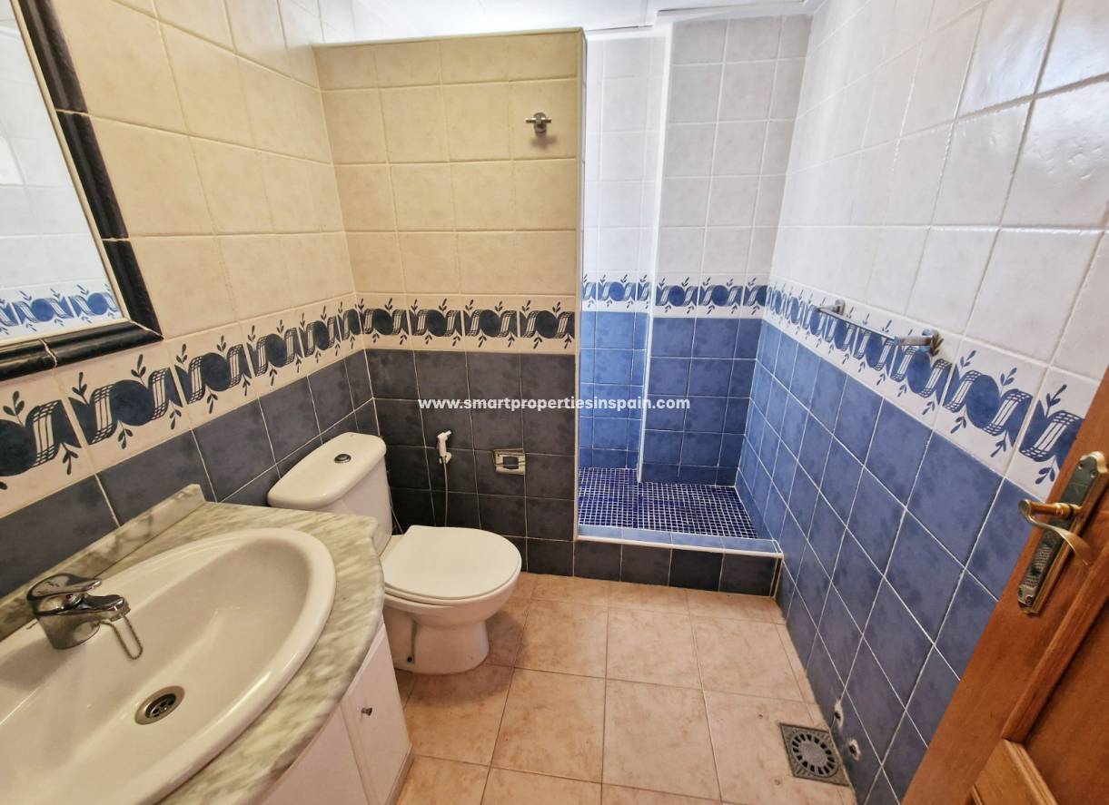 Wiederverkauf - Semi Detached Villa - La Marina - Urbanización La Marina