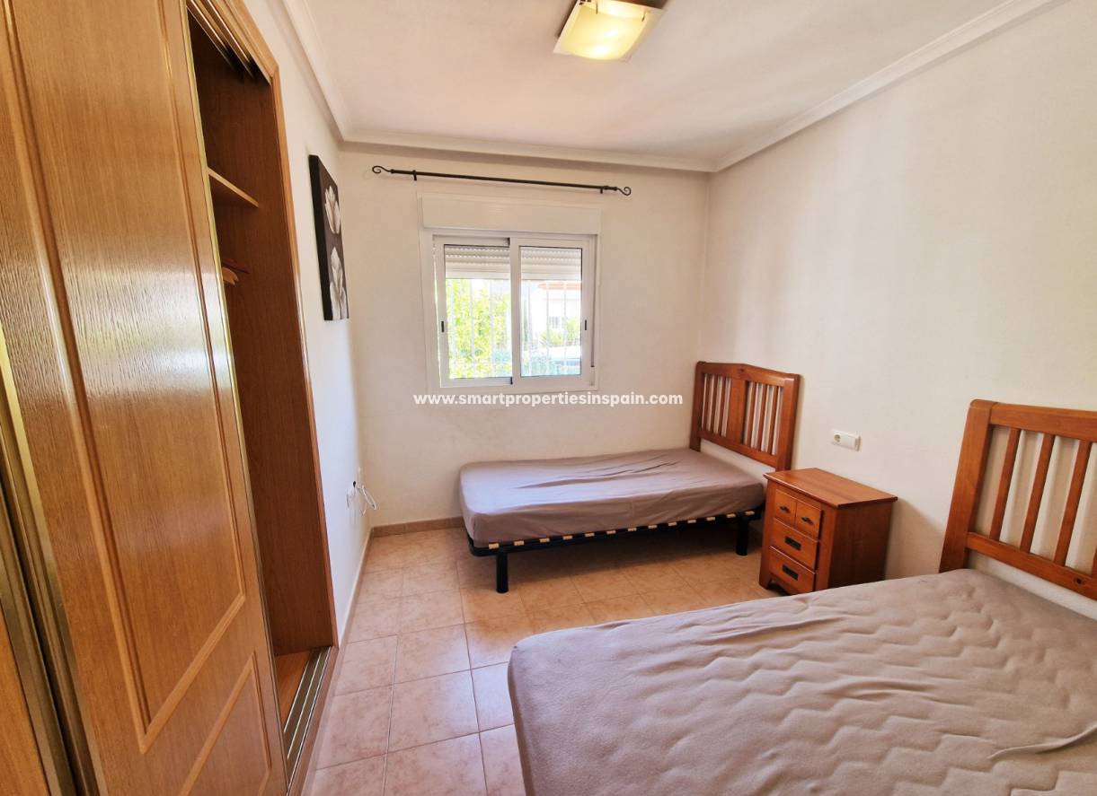 Wiederverkauf - Semi Detached Villa - La Marina - Urbanización La Marina