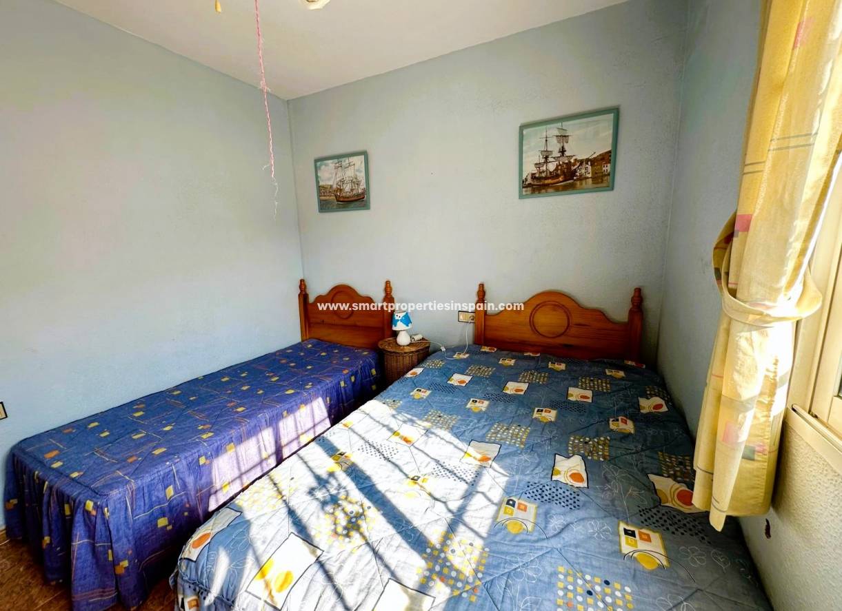 Wiederverkauf - Semi Detached Villa - La Marina - Urbanización La Marina