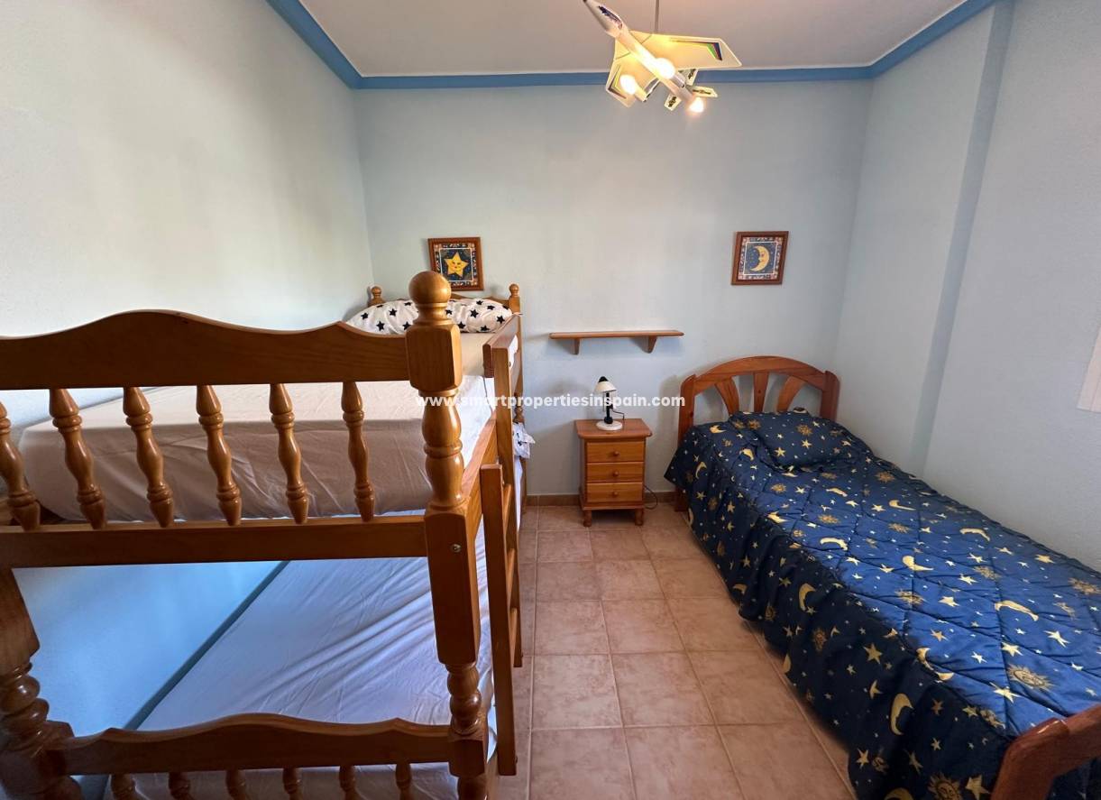 Wiederverkauf - Semi Detached Villa - La Marina - Urbanización La Marina