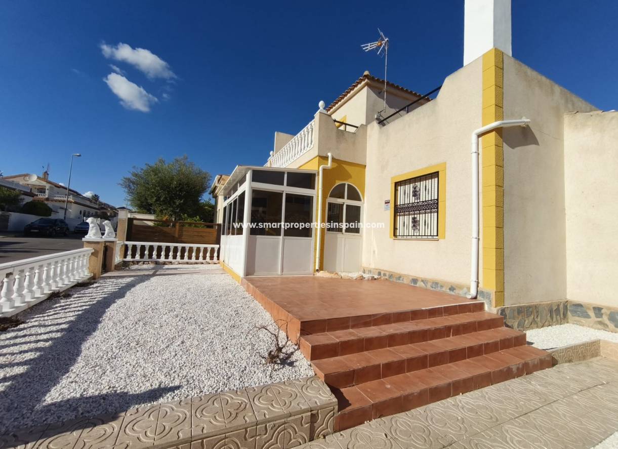 Wiederverkauf - Semi Detached Villa - Orihuela Costa