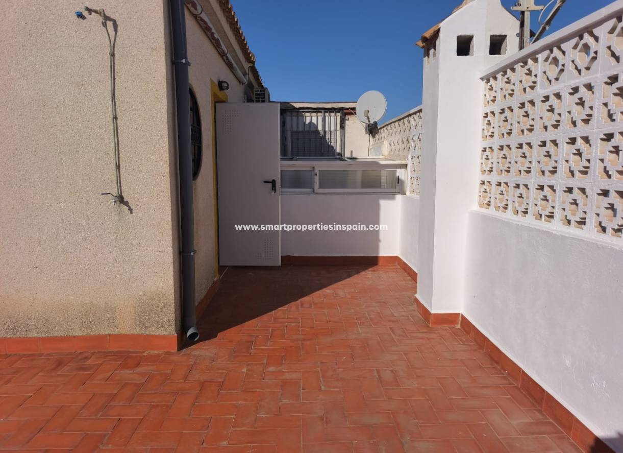 Wiederverkauf - Semi Detached Villa - Orihuela Costa