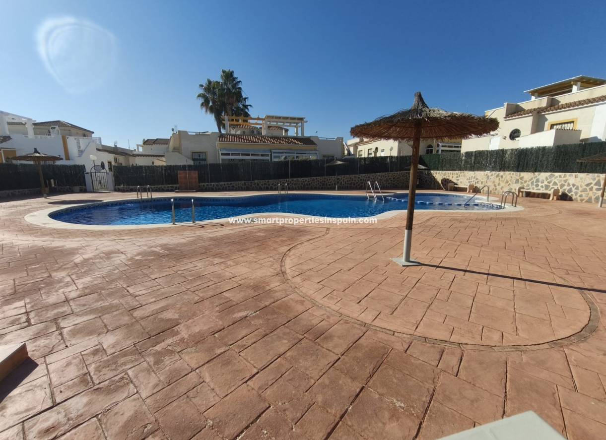 Wiederverkauf - Semi Detached Villa - Orihuela Costa