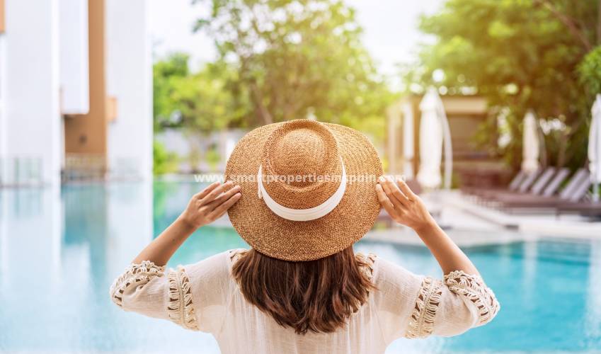 How to take advantage of the natural and urban surroundings of your new villa in La Marina urbanisation to fully enjoy the Mediterranean lifestyle