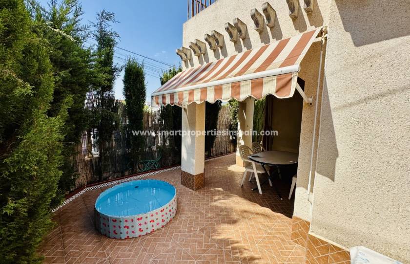 Bungalow with pool for sale in La Marina urbanization Bungalow with pool for sale in La Marina urbanization