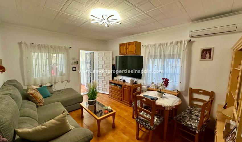 Whats it like to live in this detached villa for sale in the La Marina Urbanisation?