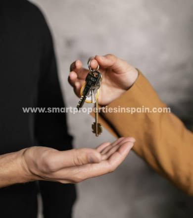 Möchten Sie eine Immobilie in La Marina verkaufen? Wir informieren Sie über die Vorteile eines exklusiven Verkaufs mit SMART PROPERTIES