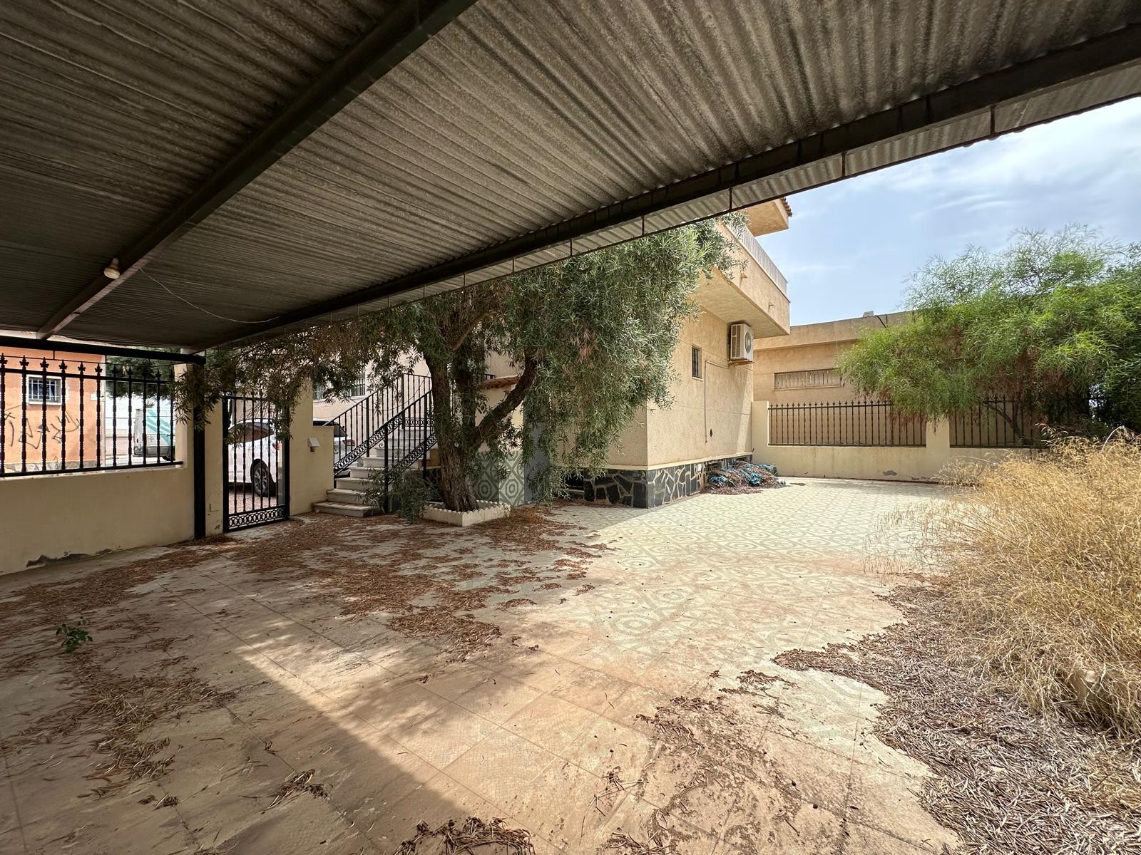 Local comercial en venta en Elche/Elx zona La Marina