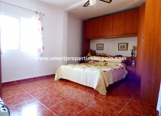 Wiederverkauf - Freistehendes Haus - La Marina - Urbanización La Marina