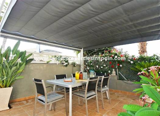 Resale - Detached Villa - La Marina - Urbanización La Marina