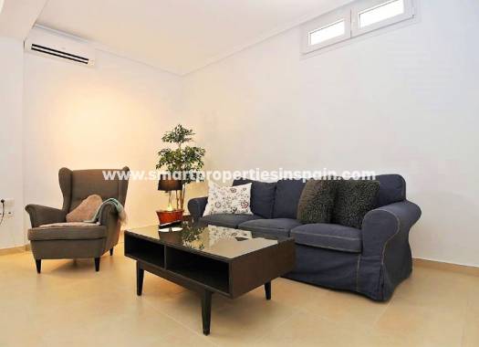 Resale - Detached Villa - La Marina - Urbanización La Marina