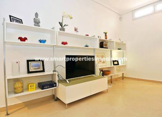 Resale - Detached Villa - La Marina - Urbanización La Marina