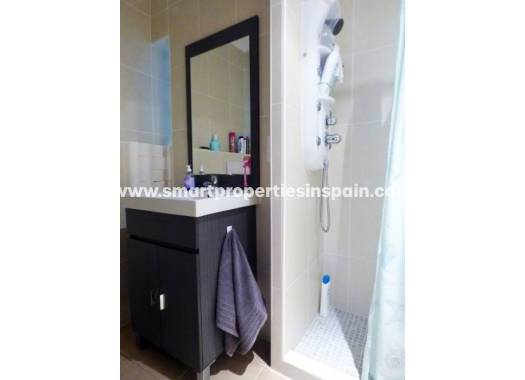 Reventa - Chalet Independiente - La Marina - Urbanización La Marina