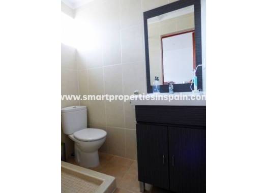 Reventa - Chalet Independiente - La Marina - Urbanización La Marina