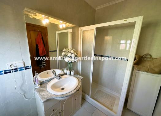 Reventa - Semi Detached Villa - La Marina - Urbanización La Marina