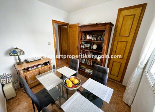 Reventa - Semi Detached Villa - La Marina - Urbanización La Marina