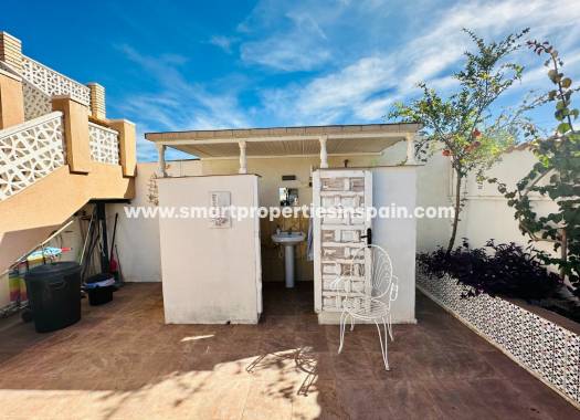 TOILET AND OUTDOOR SHOWER