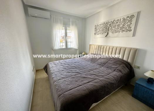 Wederverkoop - Townhouse - La Marina - Urbanización La Marina