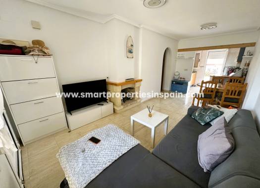 Wederverkoop - Townhouse - La Marina - Urbanización La Marina