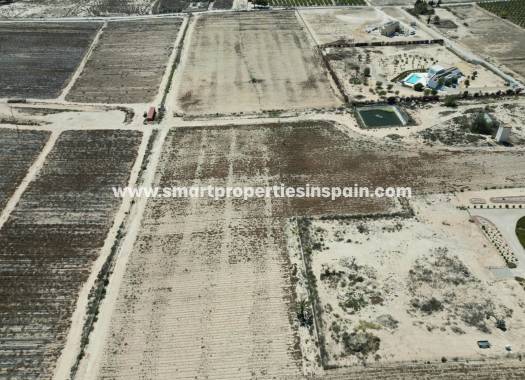 Resale - Plot - La Marina - Elche