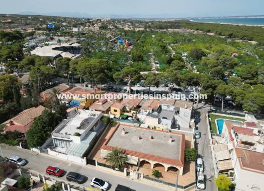 Reventa - Semi Detached Villa - La Marina Pueblo - La Marina Village