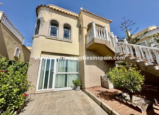 Resale - Detached Villa - La Marina - Urbanización La Marina