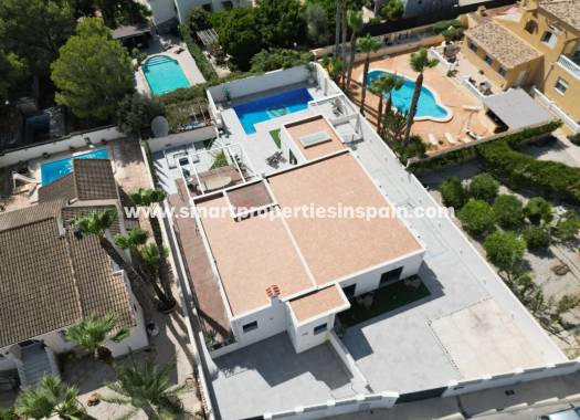 Resale - Detached Villa - La Marina - Urbanización La Marina