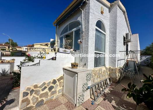 Resale - Detached Villa - La Marina - Urbanización La Marina