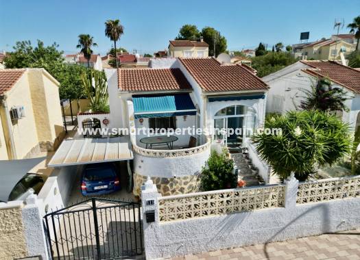 Resale - Detached Villa - La Marina - Urbanización La Marina