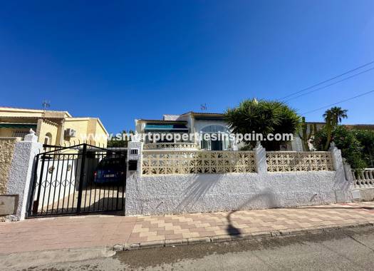 Resale - Detached Villa - La Marina - Urbanización La Marina