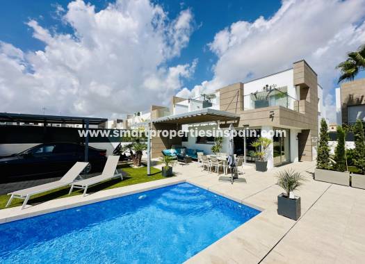 Resale - Detached Villa - Guardamar  - Urb. El Raso