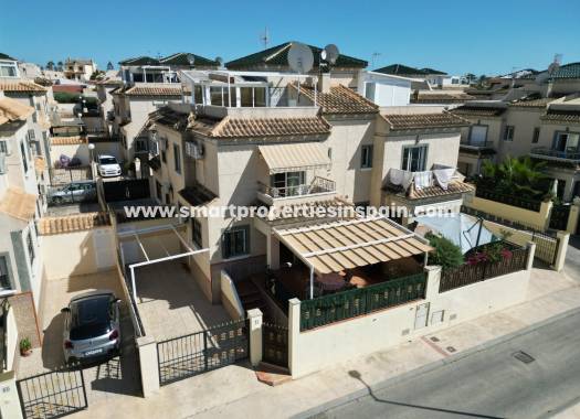 Resale - Semi Detached House - La Marina - Urbanización La Marina