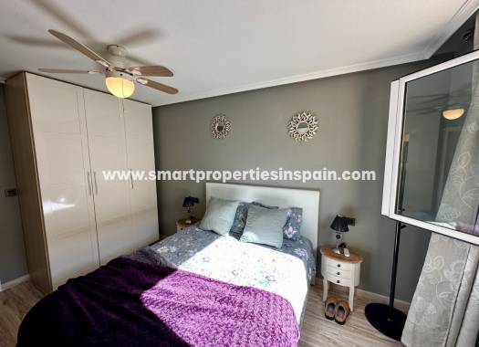 Long Term Rentals - Apartment - La Marina - La Marina Village