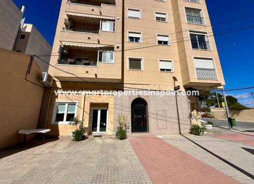 Long Term Rentals - Apartment - La Marina - La Marina Village