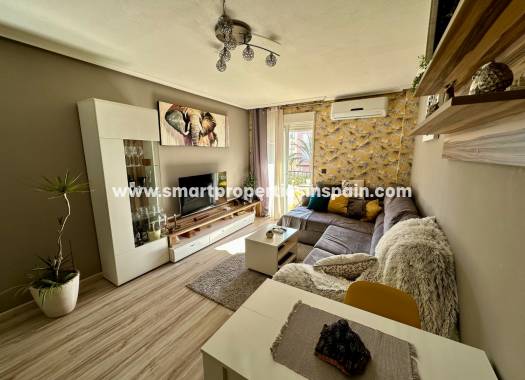 Long Term Rentals - Apartment - La Marina - La Marina Village