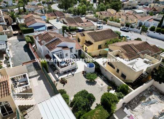 Resale - Detached Villa - La Marina - Urbanización La Marina