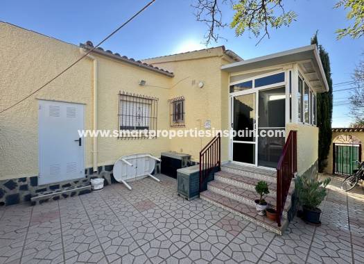 Resale - Detached Villa - La Marina - Urbanización La Marina