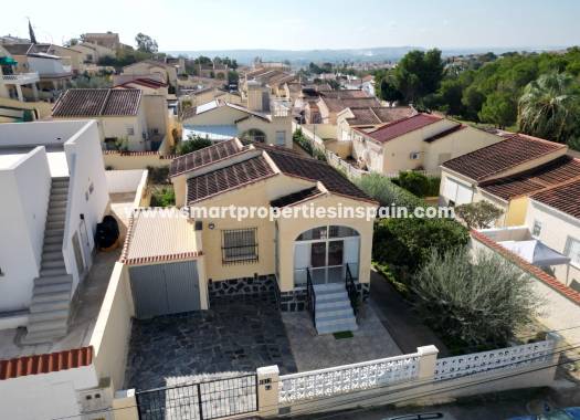 Resale - Detached Villa - La Marina - Urbanización La Marina