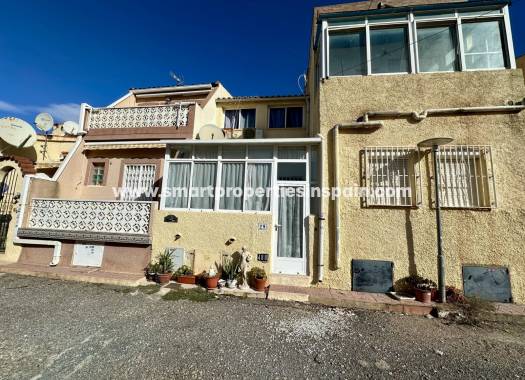 Resale - Townhouse - La Marina - Urbanización La Marina