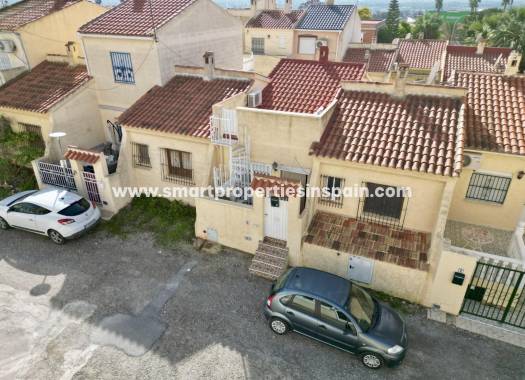 Resale - Townhouse - La Marina - Urbanización La Marina