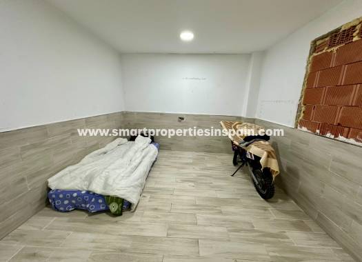 Wederverkoop - Country House - Elche