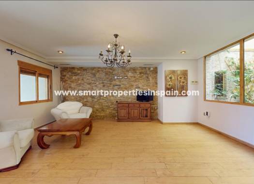 Wederverkoop - Detached Villa - Catral