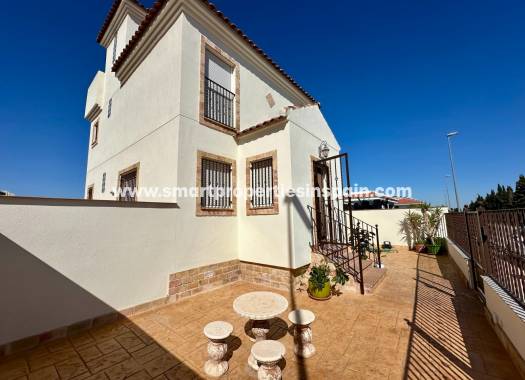 Resale - Detached Villa - Daya Nueva